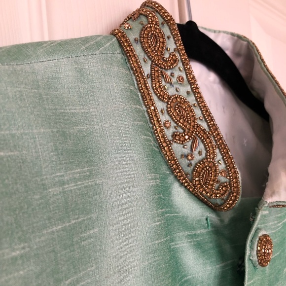 Men’s Silk Sherwani - Picture 9 of 9